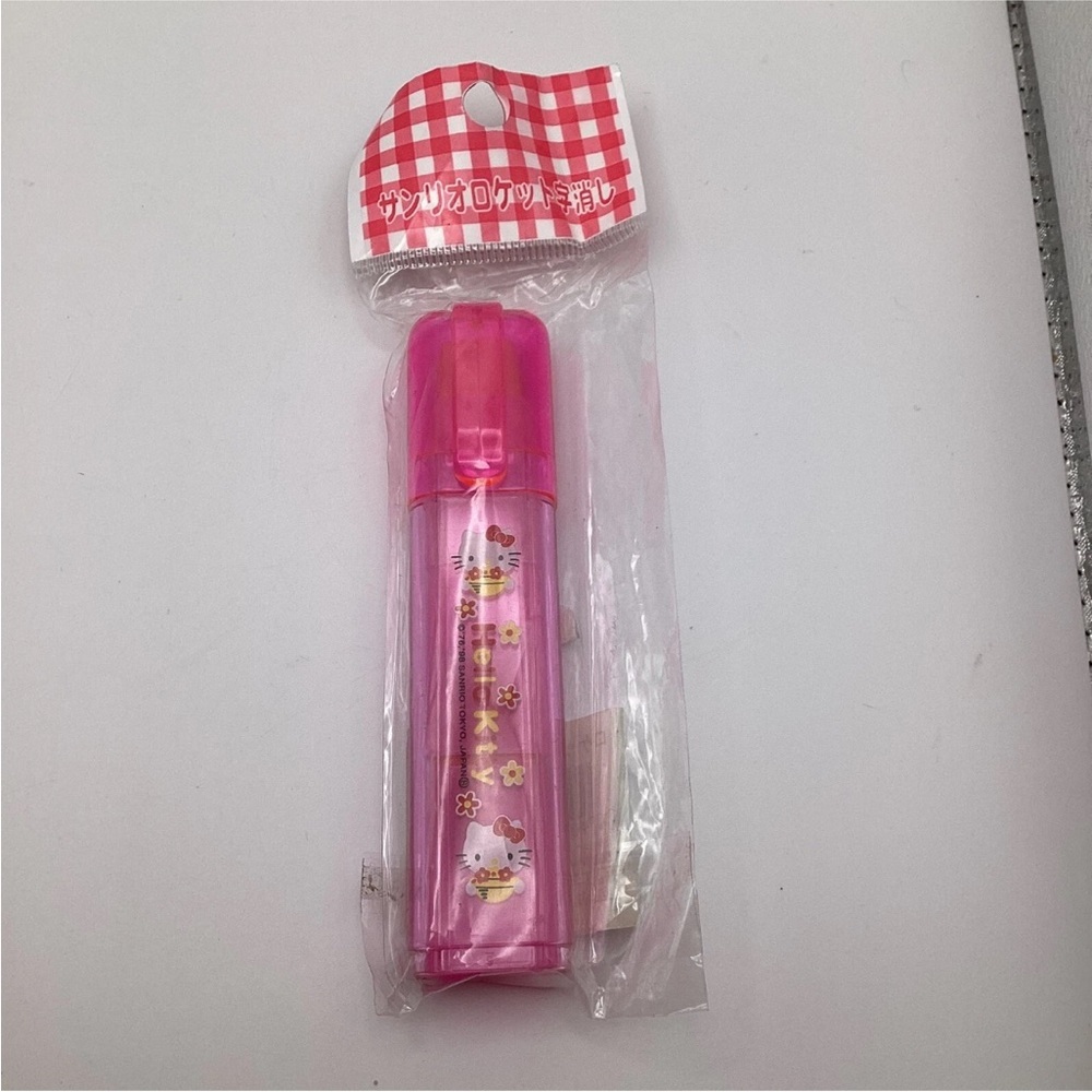 Hello Kitty Sanrio Collectible Eraser 1998 With Case Made In Japan Vintage
